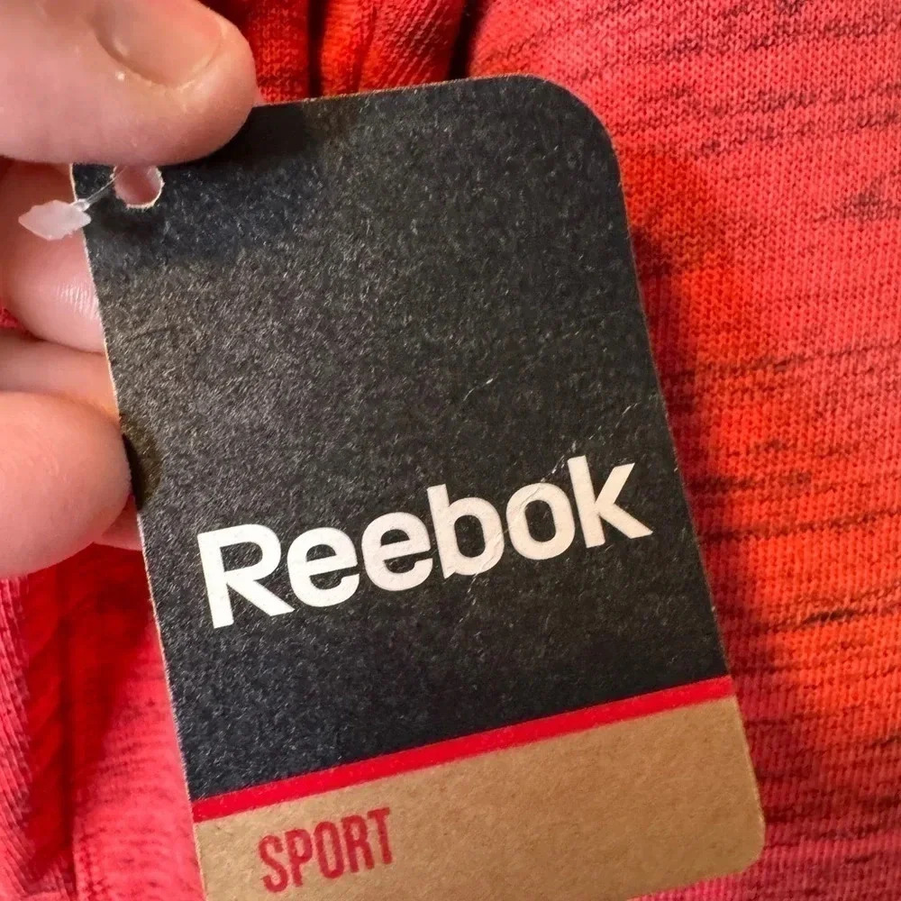 Reebok‎ NWT Womens Red Hoodie XS - Picture 3 of 6